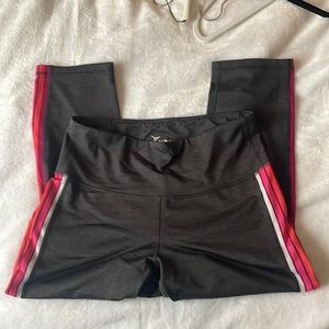 OLD NAVY ankle length leggings